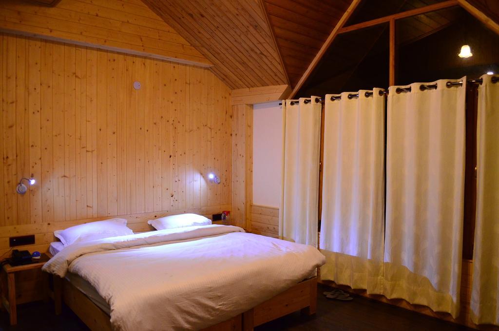 The Whitestone Resort Manali (Himachal Pradesh)